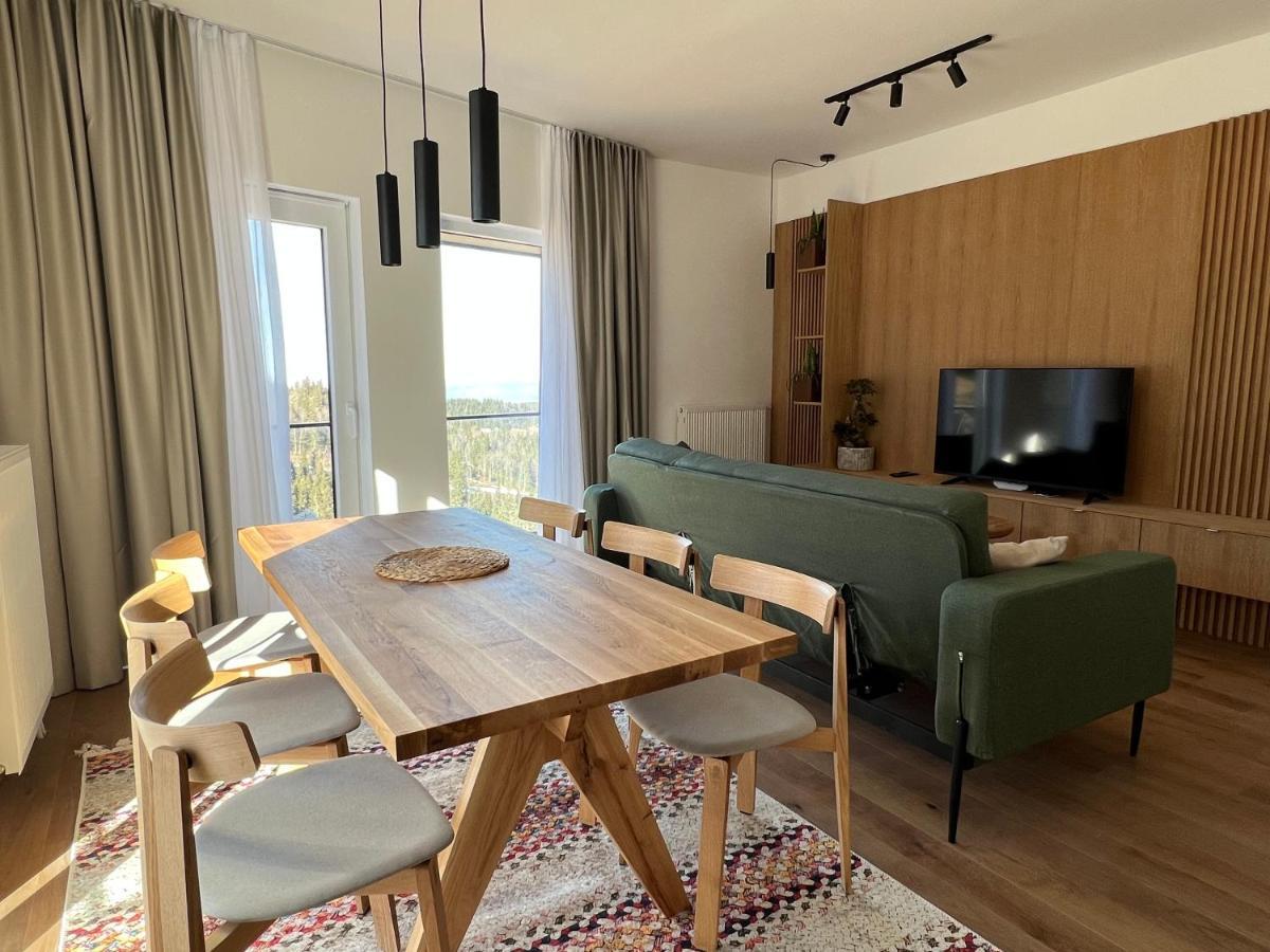 יהורינה Aparthotel Rajska מראה חיצוני תמונה