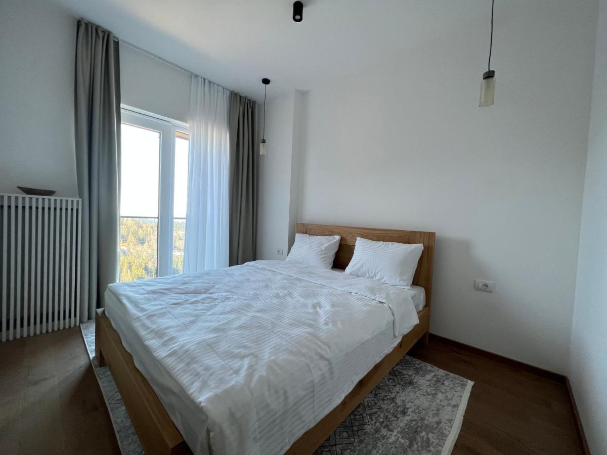יהורינה Aparthotel Rajska מראה חיצוני תמונה