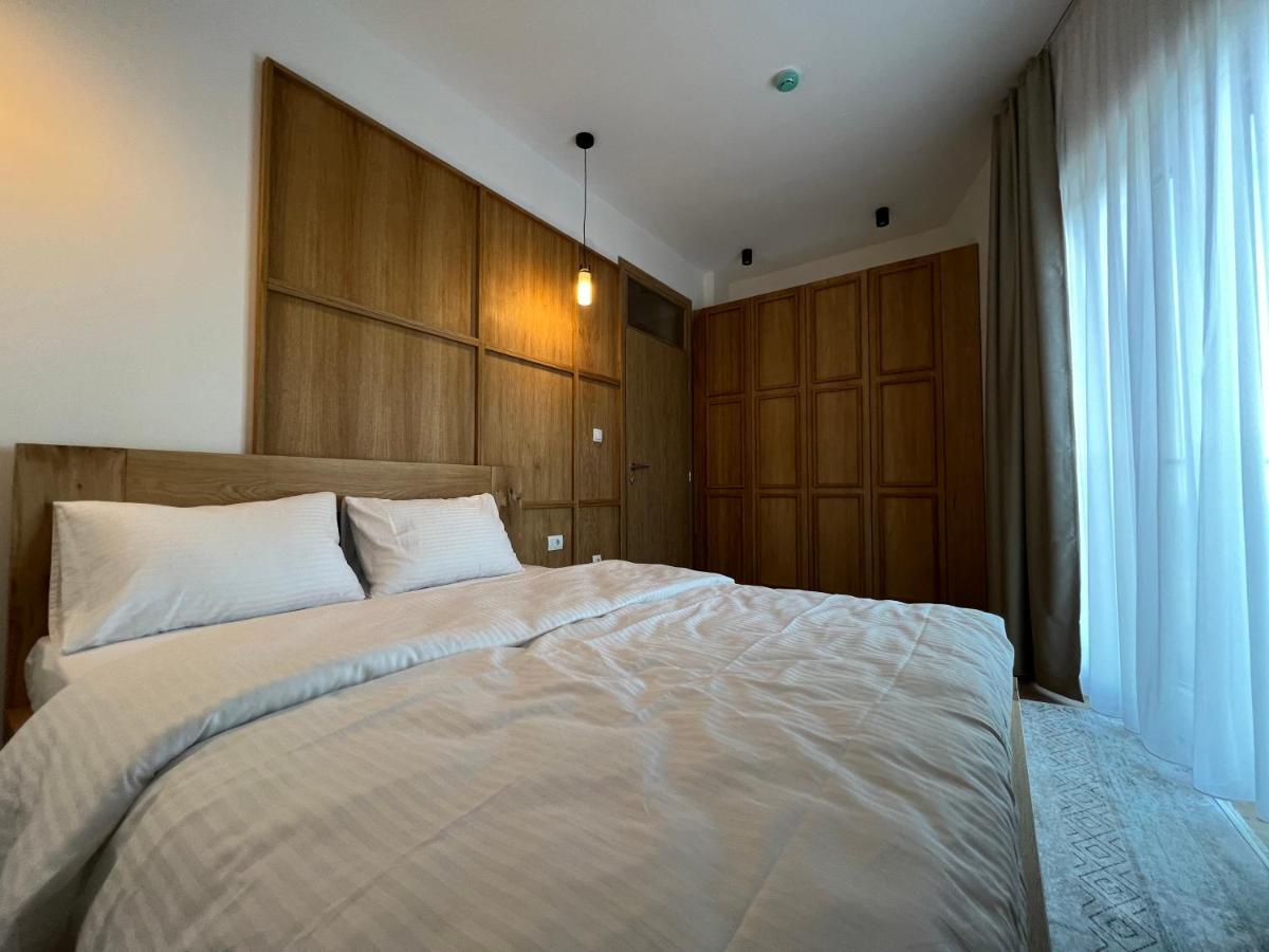 יהורינה Aparthotel Rajska מראה חיצוני תמונה