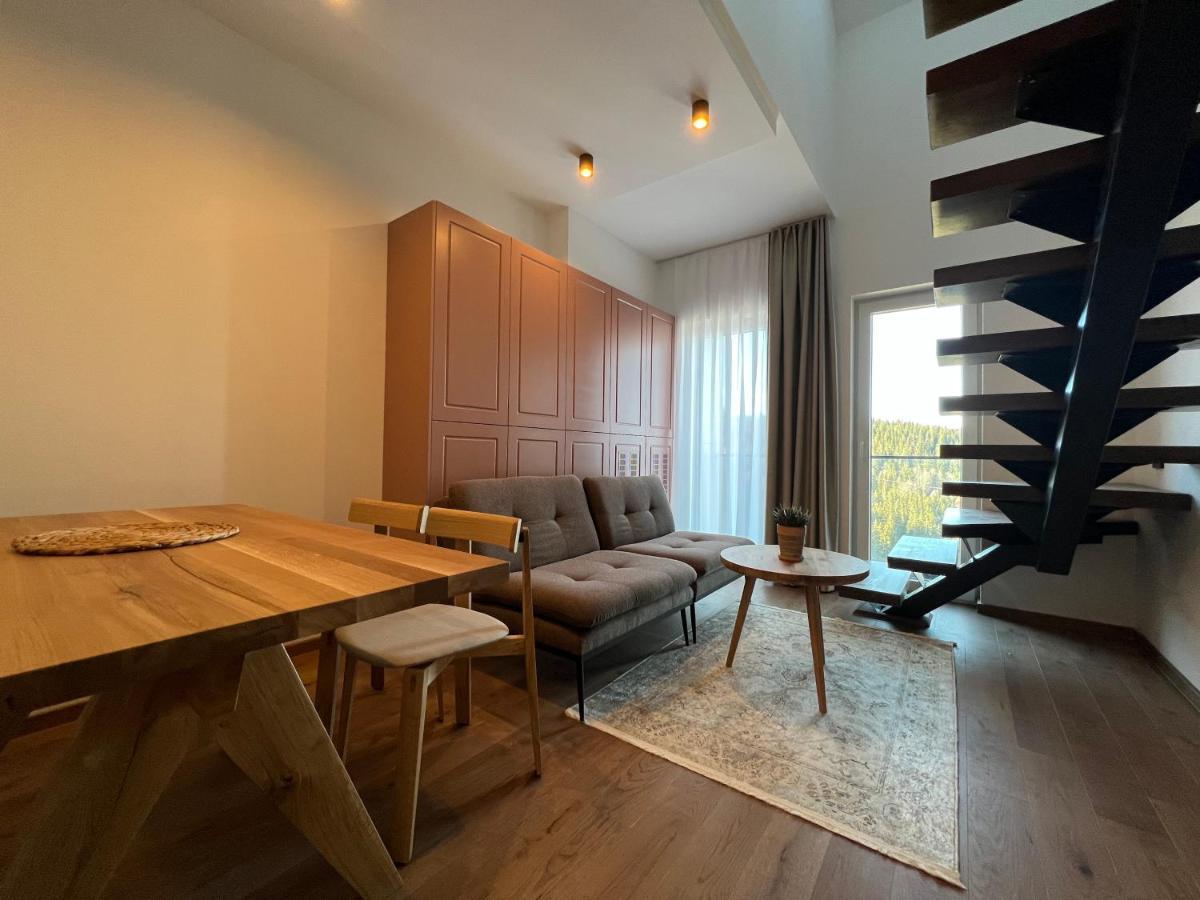 יהורינה Aparthotel Rajska מראה חיצוני תמונה