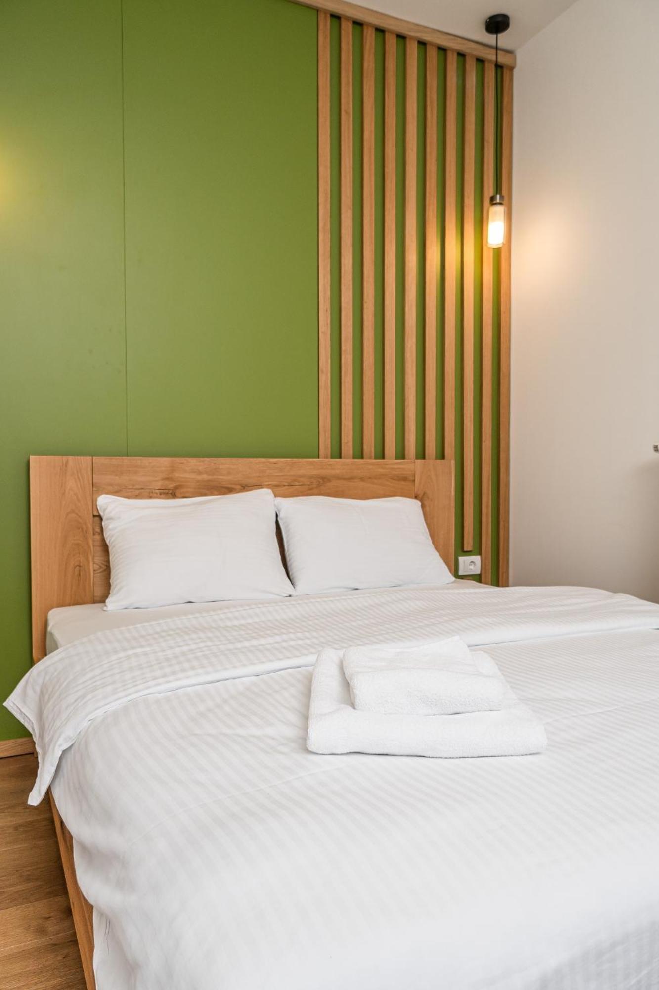 יהורינה Aparthotel Rajska מראה חיצוני תמונה