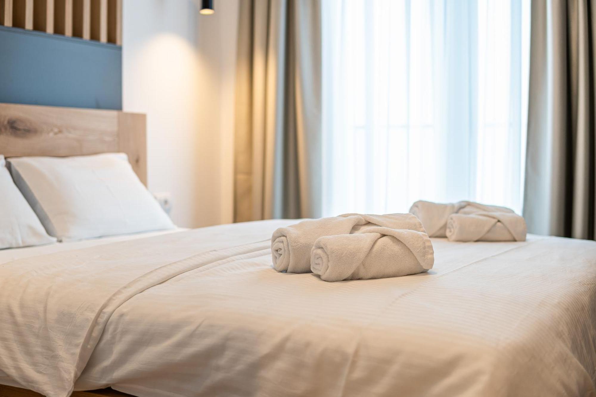 יהורינה Aparthotel Rajska מראה חיצוני תמונה
