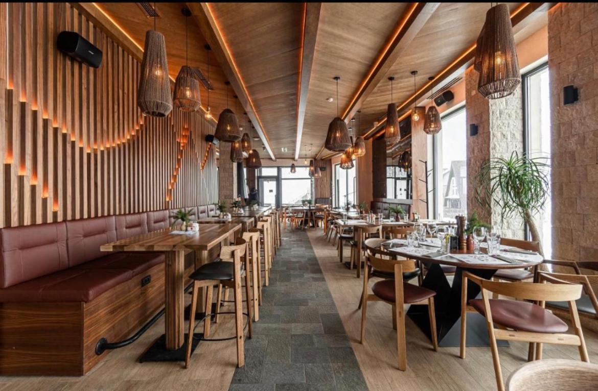 יהורינה Aparthotel Rajska מראה חיצוני תמונה